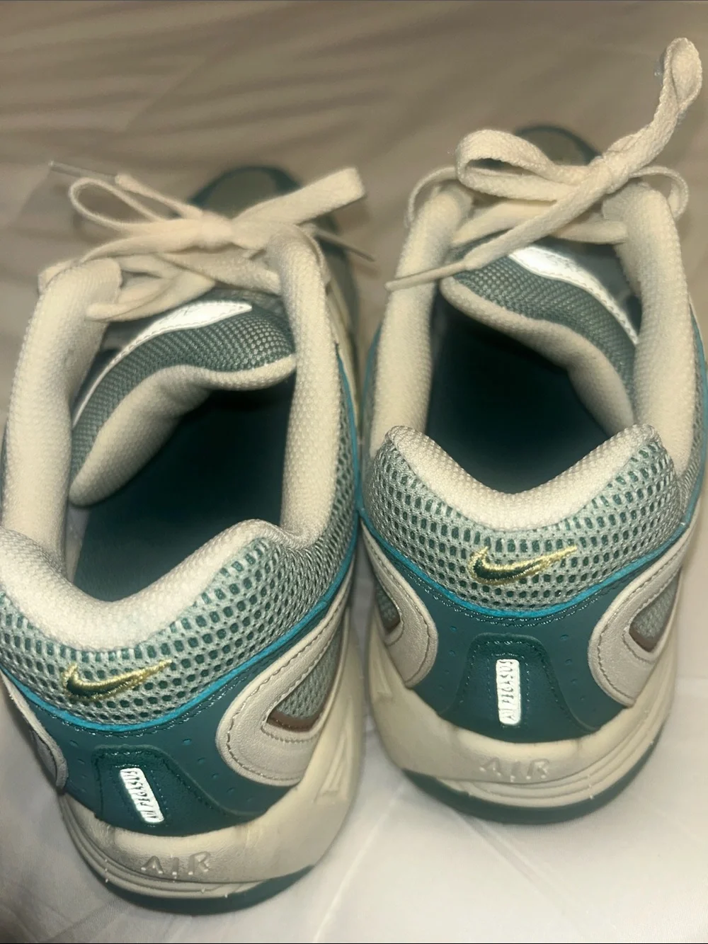 Nike Men's Athletic Sneakers in Cream, Teal, and Gold